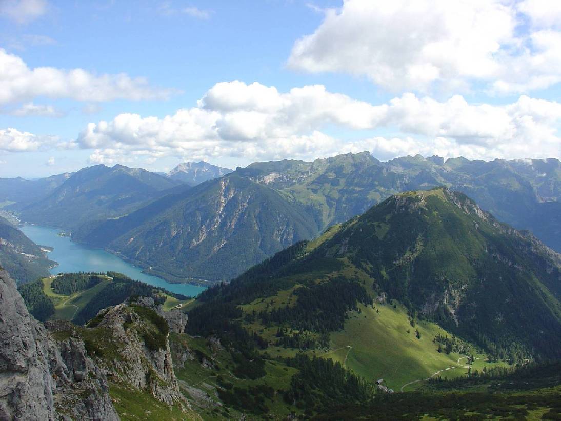 Blick über Bärenkopf in Richtung Rofan